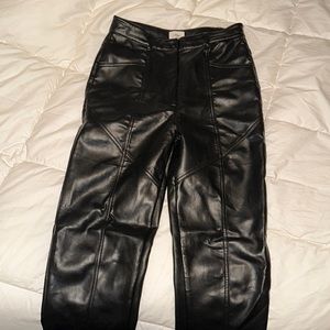 Aritzia Wilfred Rebel Leather Pants Black Size 4